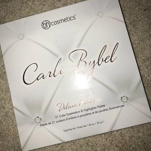Bh cosmetics x Carli Babel Deluxe Palette